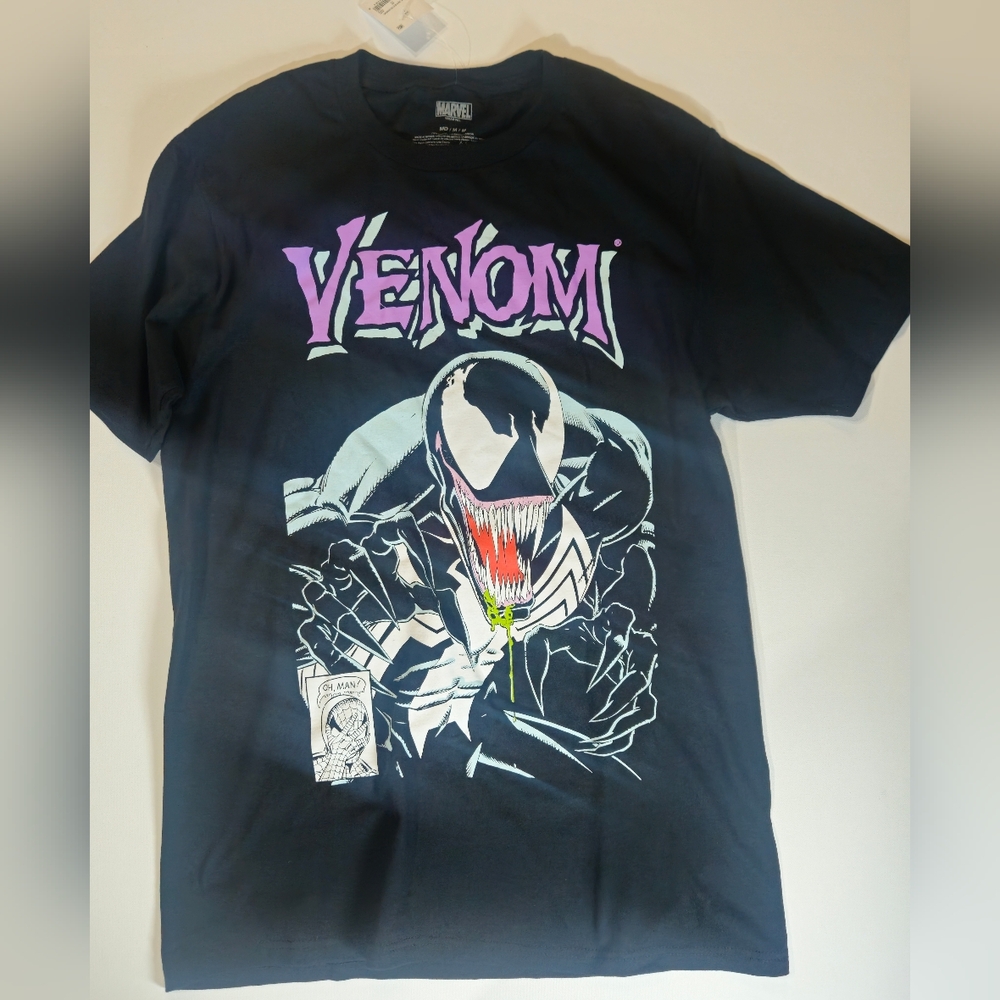 Venom Marvel T-shirt Mens Size Medium Black‎ White Purple